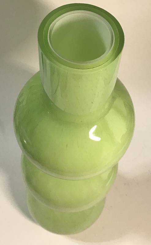 lot 1010 image: Super Cool Green Vase - Almost 2 foot Tall Groovy Baby