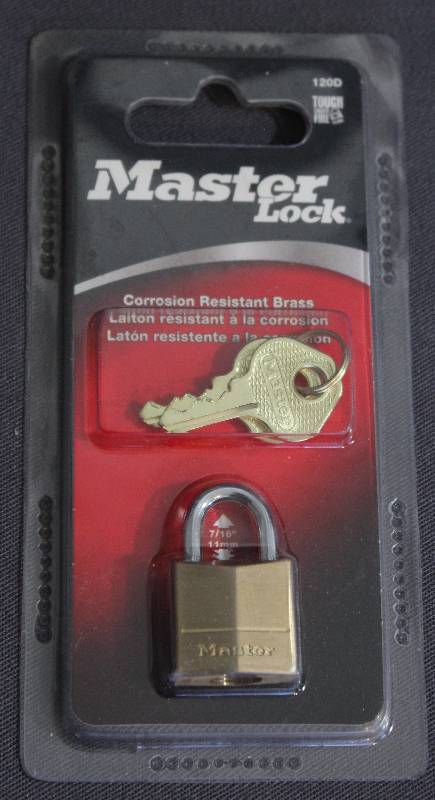 lot 9440 image: Brand NEW Master Lock 120D - 716 Vertical Clearance, 38 Horizontal Clearance.