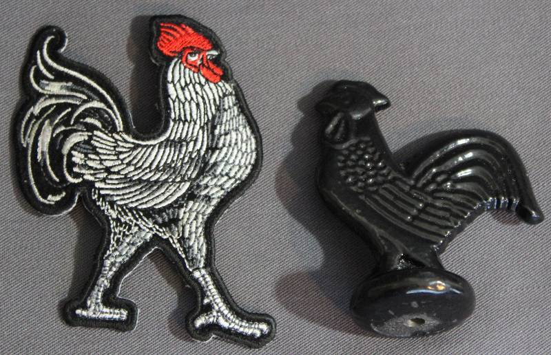 lot 9441 image: Neat Chicken Patch & Heavy Iron Chicken