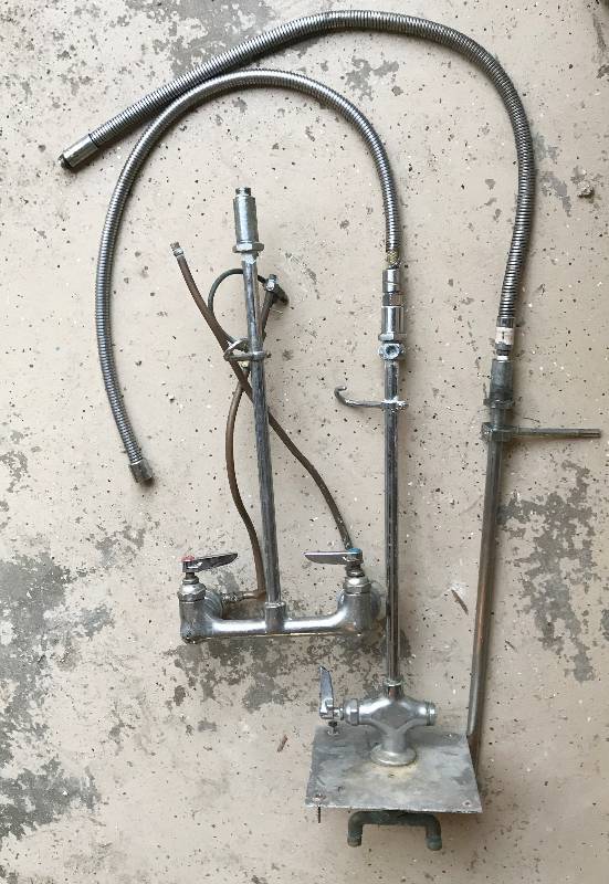 lot 4215 image: Commercial Restaurant Faucets