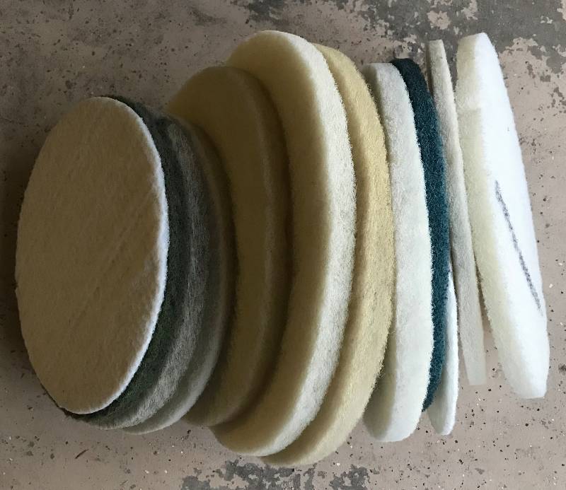 lot 4227 image: Misc Lot of Pads for Your Buffer