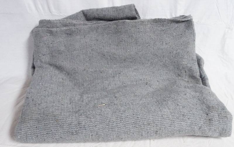 lot 9329 image: Lightweight Moving Blanket
