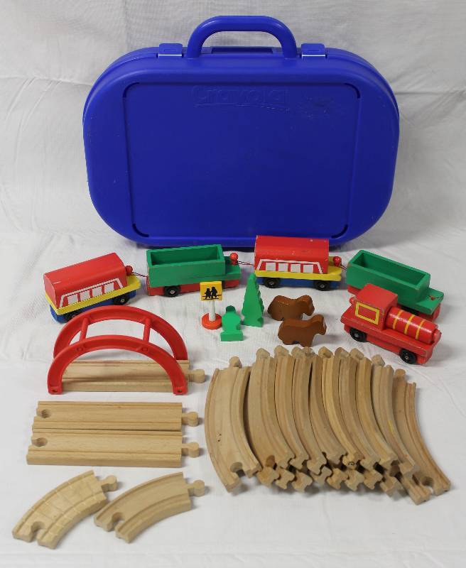 lot 9276 image: Crayola Carrying Box with 25 piece Wooden Train Set