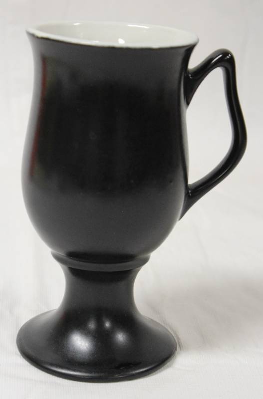 lot 9280 image: Hall #1473 Black Tall Mug. Made in USA