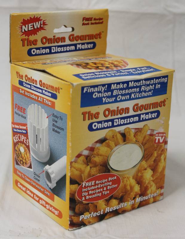 lot 9293 image: The Onion Gourmet - Onion Blossom Maker.