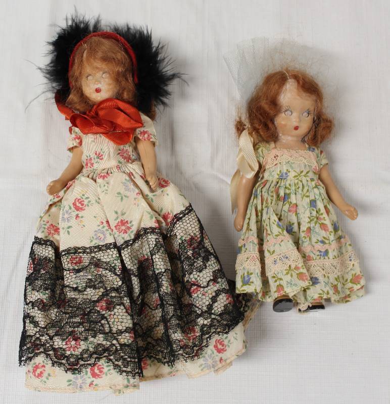 lot 9306 image: Two Vintage Story Book Dolls with Eye Movement. Made in USA