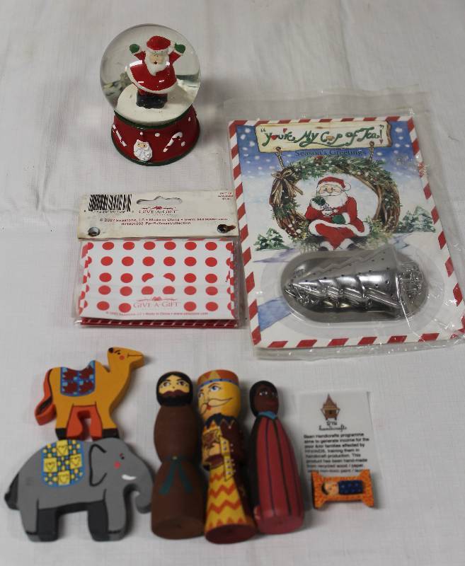 lot 9347 image: Christmas Nativity set, Snow Globe and Tea Strainer.