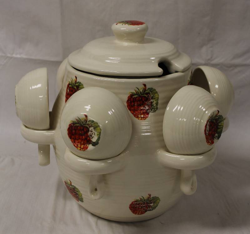 lot 9356 image: Large Ceramic Soup Server with Strawberry design.