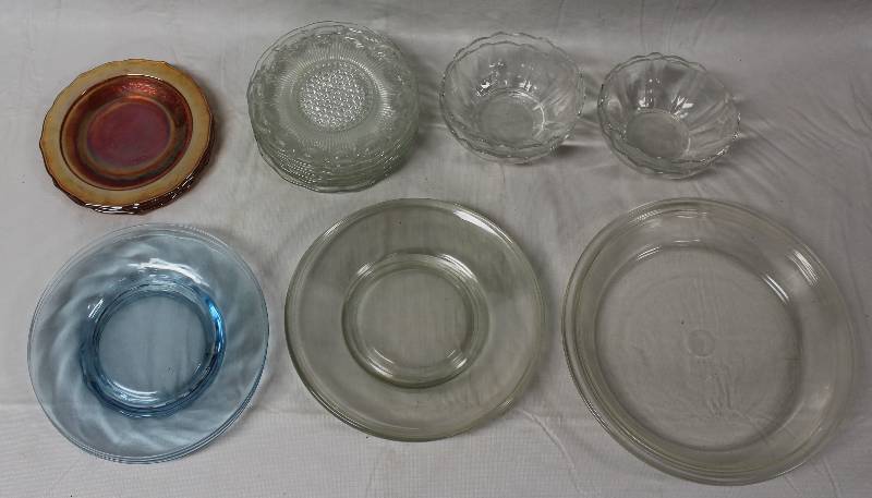 lot 9420 image: Assortment of Clear Glass Plates and Bowls.