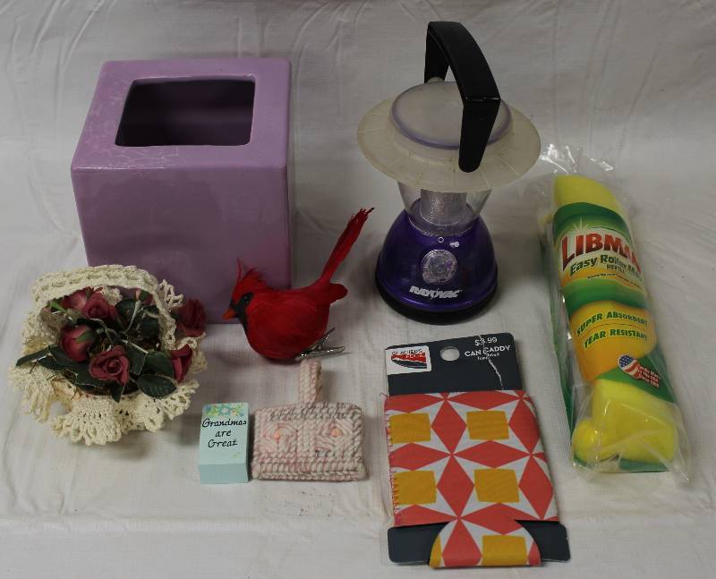 lot 9422 image: Household Items - Planter, Rayovac Lantern, Can Caddy, & More.