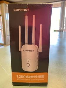 lot 1498 image: Comfast 1200 Mbps Dual Band Repeater