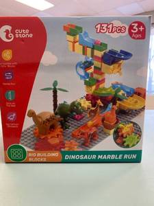 lot 1546 image: Dinosaur Marble run 131 pcs Big building blocks