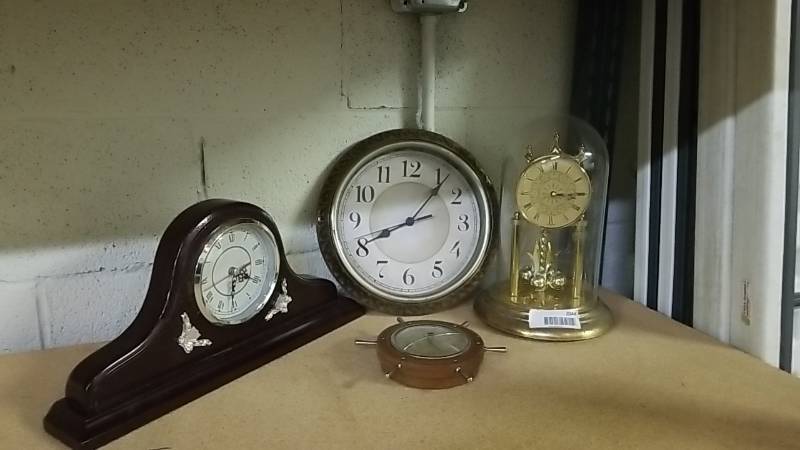 lot 2044 image: Clock Lot-  Globe, Mantel,Wall