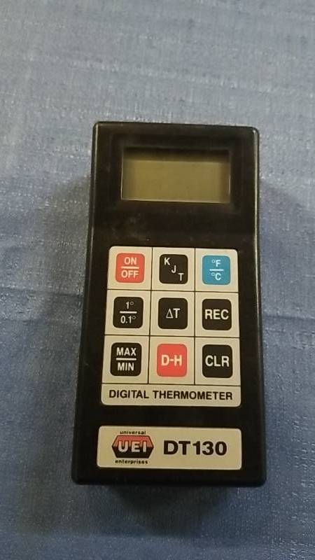 lot 1022 image: DT 130 Digital Thermoter  HVAC Tool