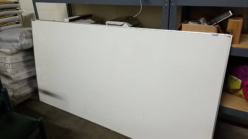 lot 1045 image: HUGE 8 ft X 4 ft  Magnettic White Board