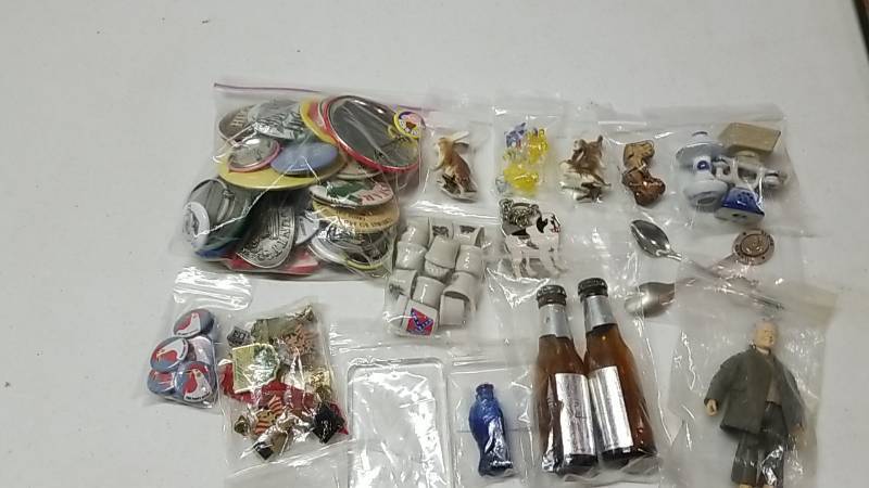 lot 3146 image: Lot of Pins and Minatures and Various Other