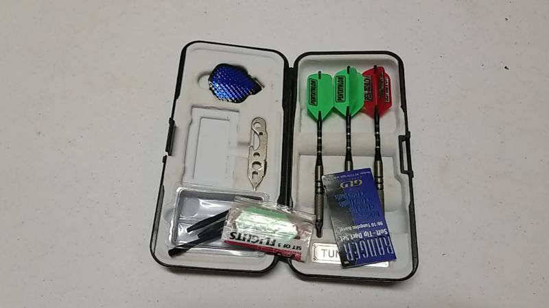 lot 3150 image: Viper Darts In Case