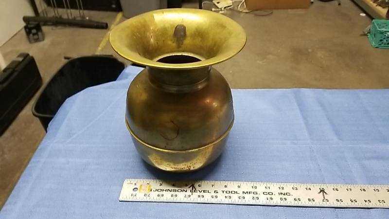 lot 3162 image: Brass Spittoon
