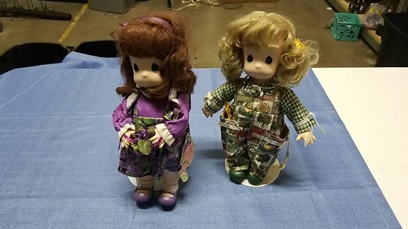 lot 3165 image: Pair of Precious Moments  Porcelin Type Dolls  With Tags- Large