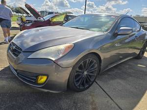 lot 47104 image: 2010 Hyundai Genesis, SILVER