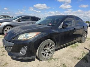 lot 2392 image: 2012 Mazda 3, BLACK