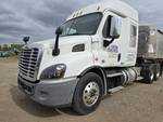 2018&nbsp;Freightliner&nbsp;Cascadia 132, WHITE