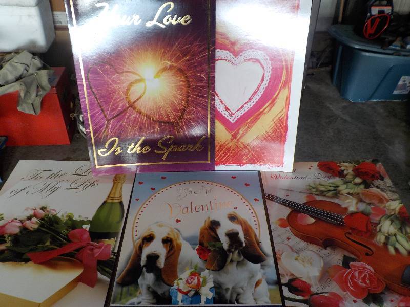 lot 3782 image: (5) Valentine Day Cards Very large   2 tall x 17 wide