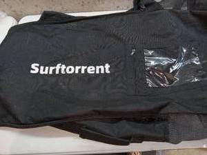 lot 20777 image: Surftorrent travel bag