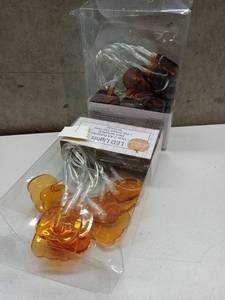 lot 20792 image: 2 packs of 10 pumpkin LED String lights