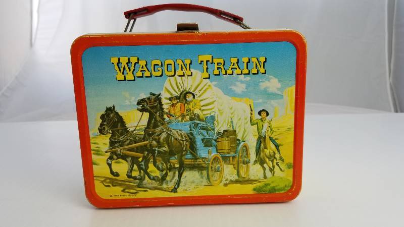 lot 3694 image: Wagon Train 1964  Vintage Metal Lunch Box
