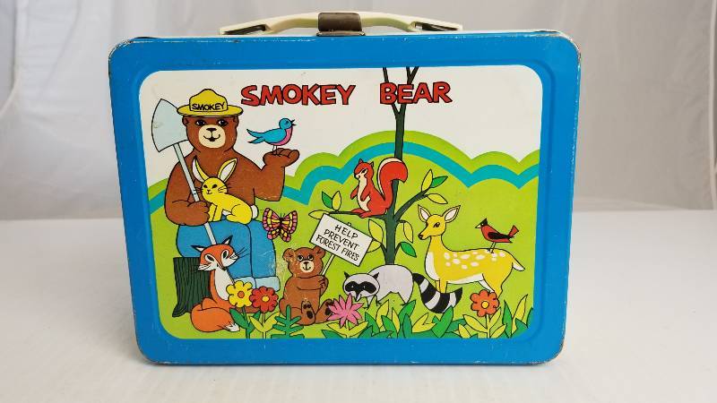 lot 3723 image: 1975 Smokey Bear Help Prevent Forest Fires Vintage Metal Lunch Box