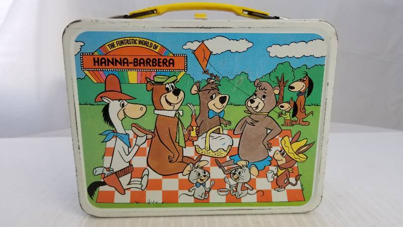 lot 3753 image: 1978 The Funtastic World of Hanna-Barbera Vintage Metal Lunch Box