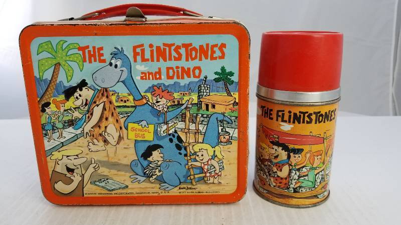 lot 3770 image: 1962 The Flintstones and Dino W Aladdin Half Pint Glass Lined Vacuum Bottle Vintage Metal Lunch Box