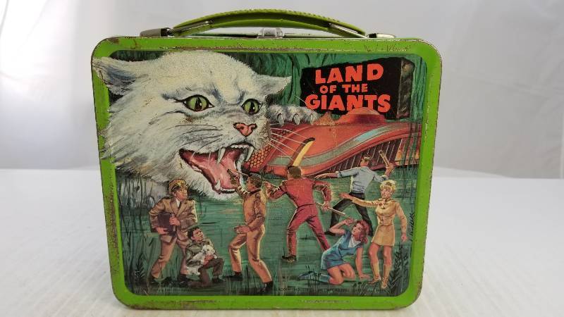 lot 3783 image: 1968 Land of the Giants Vintage Metal Lunch Box