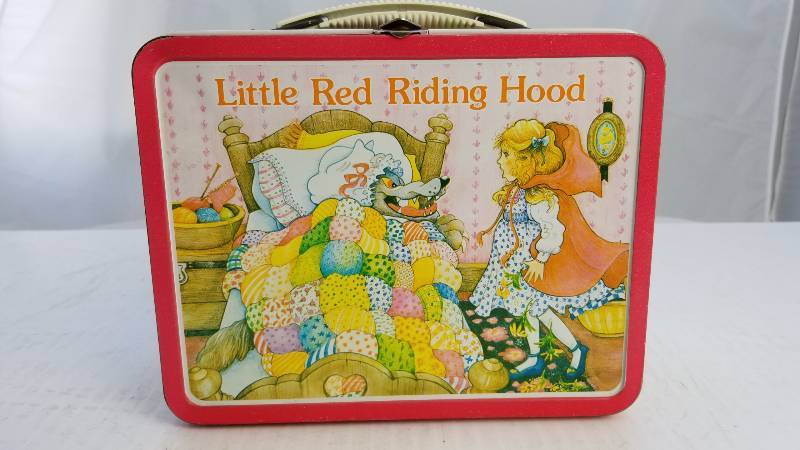 lot 3801 image: 1982 Little Red Riding Hood Vintage Metal Lunch Box