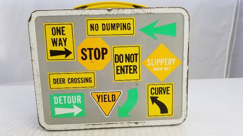 lot 3833 image: Highway Signs Vintage Metal Lunch Box