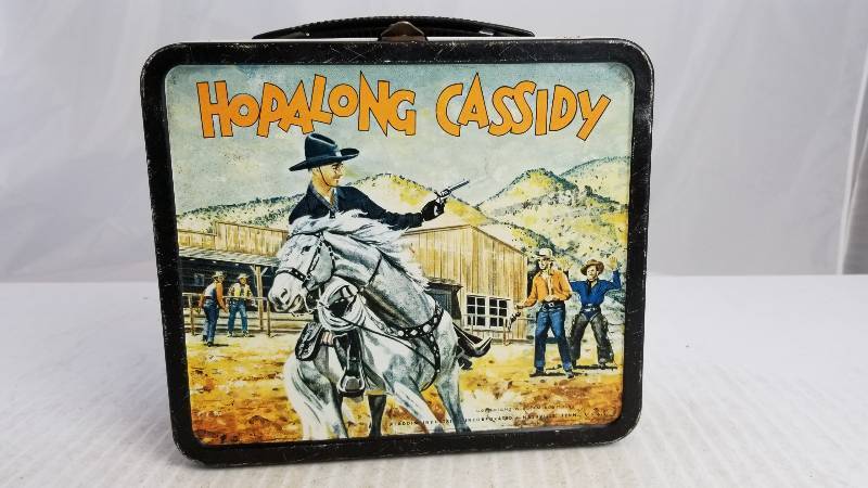 lot 3874 image: 1954 Hopalong Cassidy Vintage Metal Lunch Box