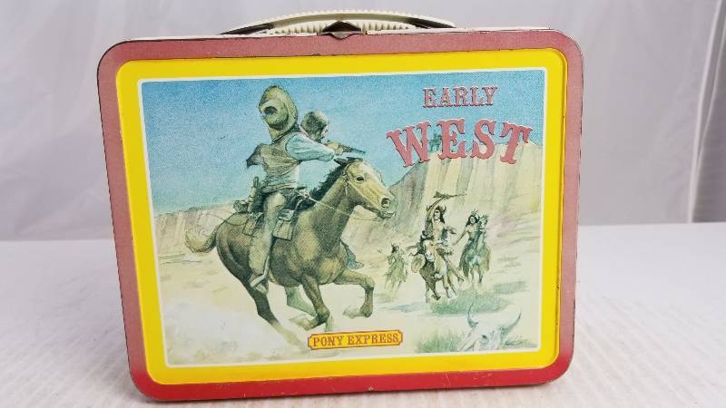lot 3876 image: 1982 Early West Pony Express Vintage Metal Lunch Box