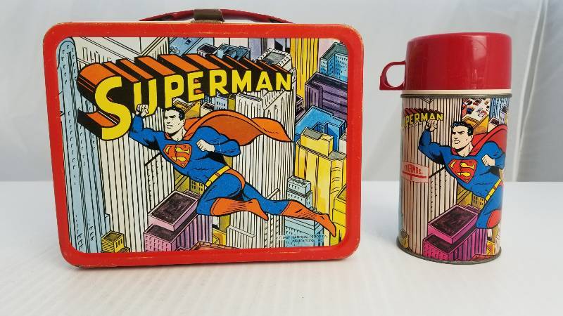 lot 3906 image: 1967 Superman W Aladden half pint Glass Lined Thermos Vintage Metal Lunch Box