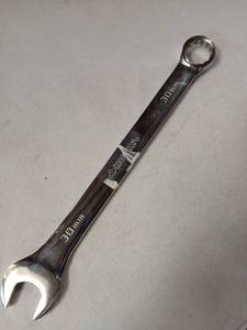 lot 10030 image: Husky 30 MM Wrench