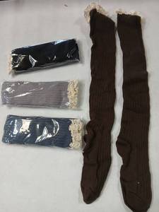 lot 10039 image: Cotton Knit Boot Socks Women 4 Pk