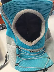 lot 10054 image: Pawaboo Pet Carrier Backpack Medium