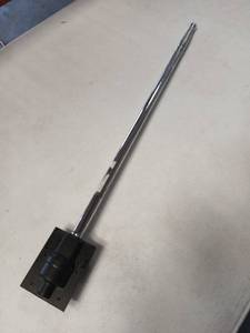 lot 10059 image: Husky 24 in Ratchet Breakover Bar 12 in