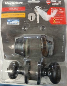 lot 10077 image: Kwikset Keyed Entry  Single Cylinder Deadbolt