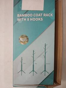 lot 10148 image: Bamboo Coat Rack With 8 Hooks