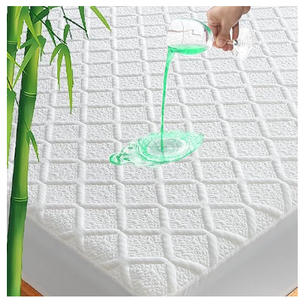 lot 10014 image: Unilibra Bedding Bamboo Mattress Pad King Size