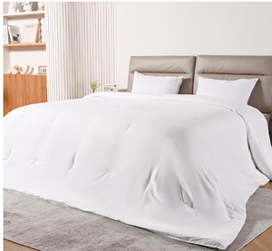 lot 10107 image: Top Language Ultra Soft Comforter white 120 in X 132 in