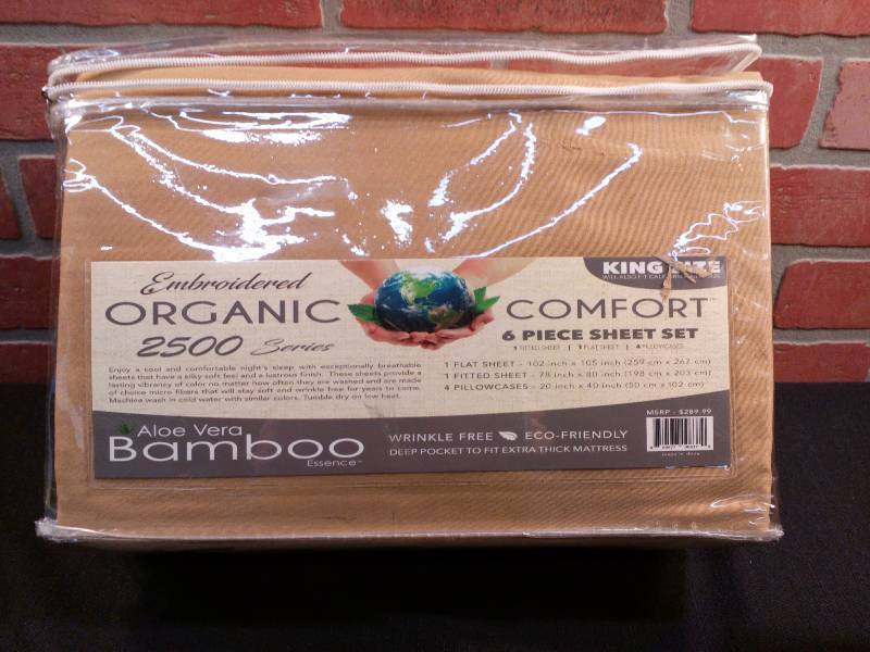 lot 7 image: Embroidered Organic 2500 Series Aloe Vera Bamboo Essence Comfort King Sheet Set