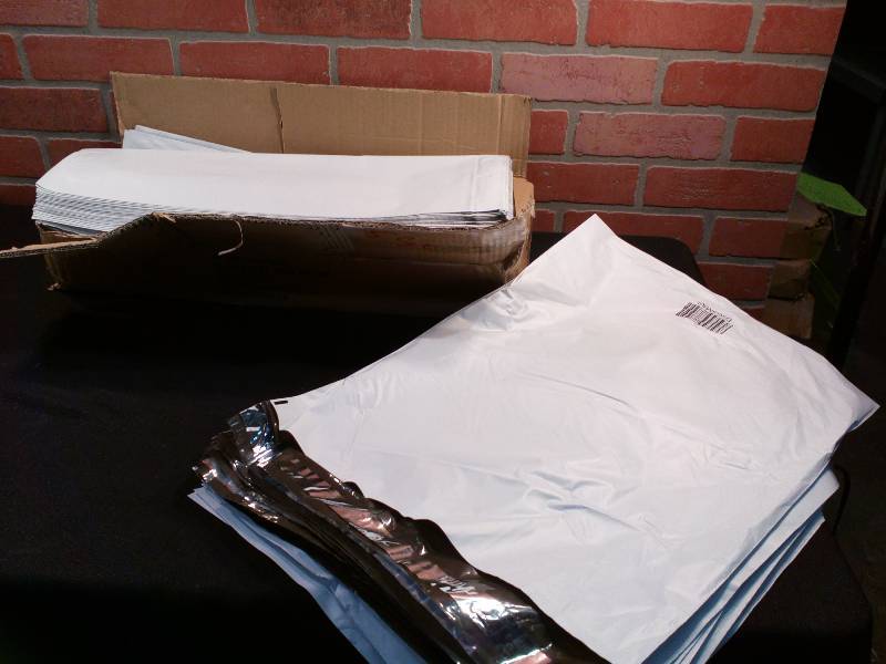 lot 8 image: Poly Mailer Bags