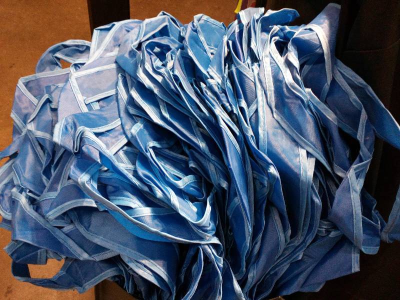 lot 55 image: Nylon Bags w Logo